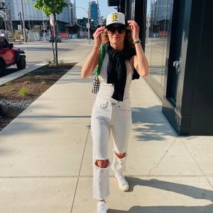 Meet your Posher, Maddy